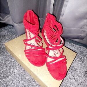 Red sandals. Size 6. American Rag.